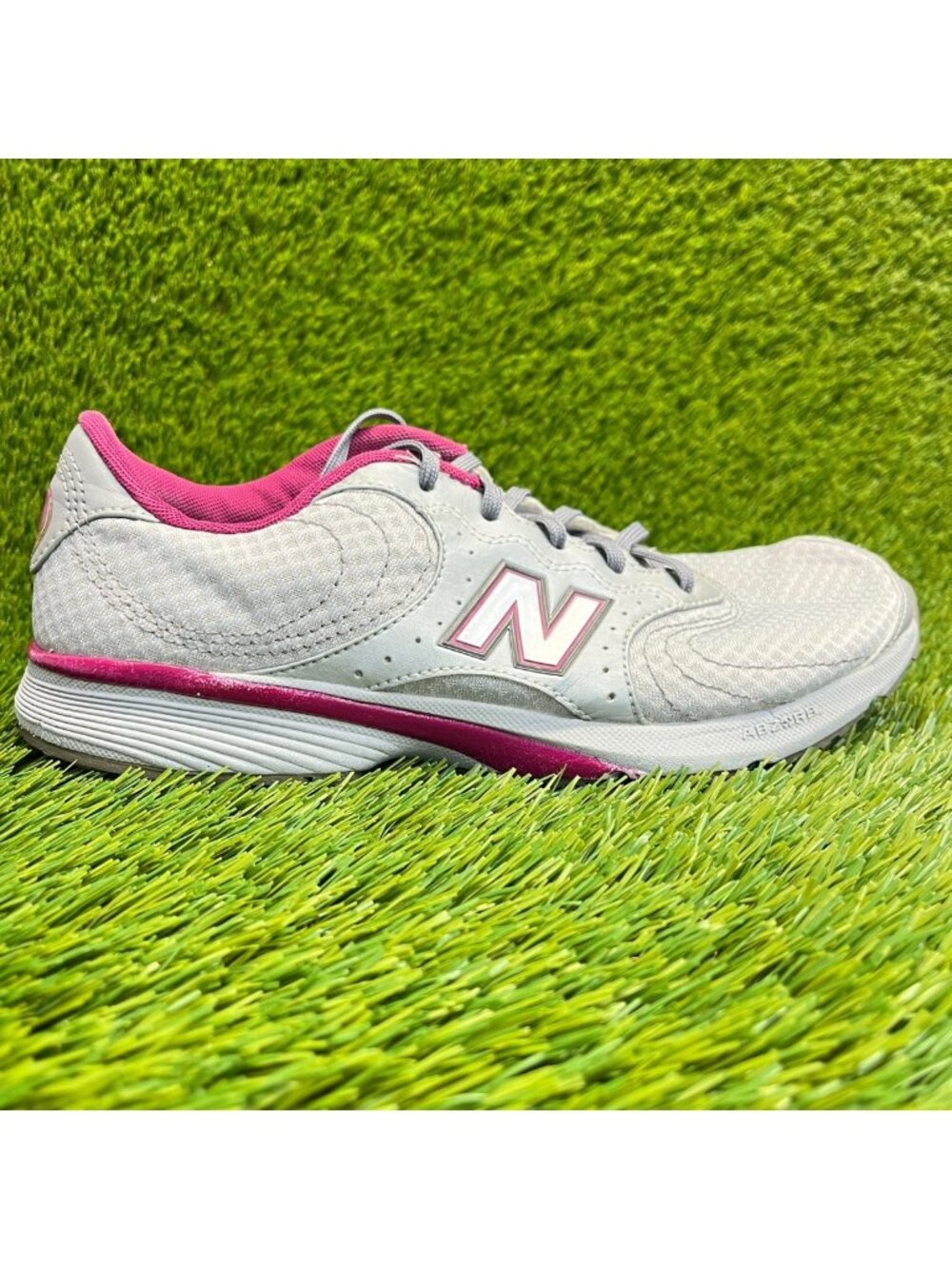 New Balance 727‎ Womens Size 9.5 Gray Pink White Athletic Running Shoes Sneakers